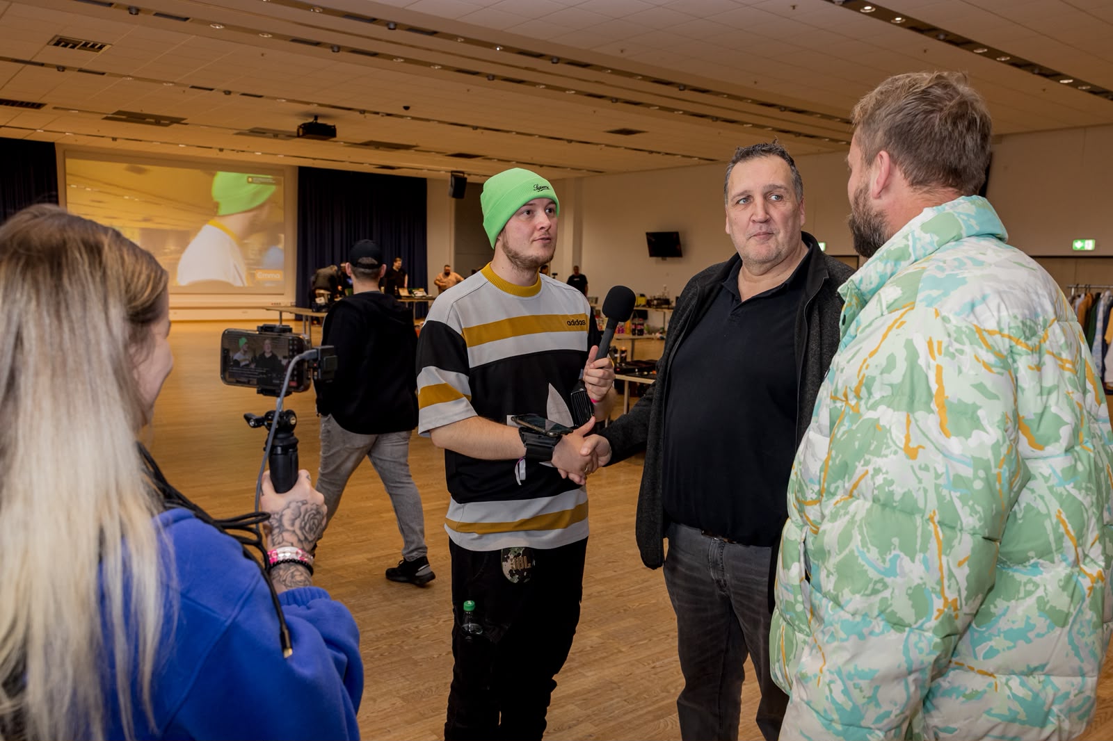 Creator im Gespräch mit Besuchern